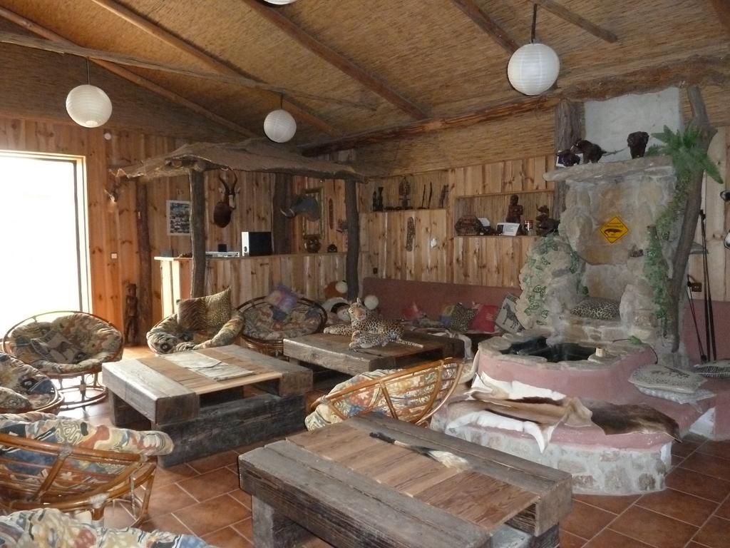 Готель Q Ranch Bezdekov  Екстер'єр фото